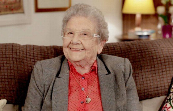 Cozinheira de 87 anos, que é hoje a vovó mais querida da TV, analisa o relacionamento abusivo que viveu e mostra como o talento na cozinha a salvou (Foto: Reprodução) Cozinheira de 87 anos, que é hoje a vovó mais querida da TV, analisa o relacionamento abusivo que viveu e mostra como o talento na cozinha a salvou (Foto: Reprodução)