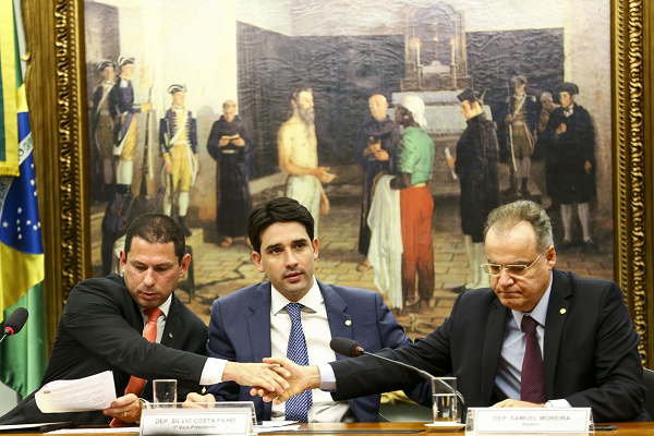 A comissão especial será composta por 49 membros e 49 suplentes de 25 partidos com representação na Câmara (Foto: Reprodução)