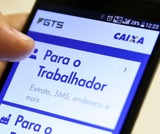 Caso o trabalhador não queira retirar o recurso, será necessário informar a decisão em um dos canais divulgados pelo banco (Foto: Reprodução) Caso o trabalhador não queira retirar o recurso, será necessário informar a decisão em um dos canais divulgados pelo banco (Foto: Reprodução)
