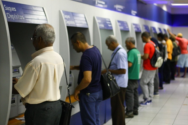 A medida vai beneficiar quase 30 milhões de beneficiários (Foto: Reprodução) A medida vai beneficiar quase 30 milhões de beneficiários (Foto: Reprodução)
