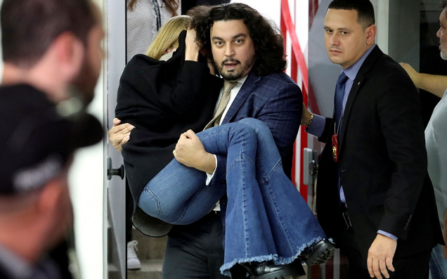 Advogado falou que vai deixar o caso até semana que vem (Foto: Reprodução) Advogado falou que vai deixar o caso até semana que vem (Foto: Reprodução)