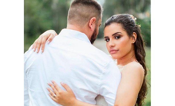 Alinne comete suicídio após ser abandonada pelo noivo e se casar consigo mesma (Foto: Reprodução | Instagram) Alinne comete suicídio após ser abandonada pelo noivo e se casar consigo mesma (Foto: Reprodução | Instagram)