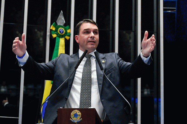Flávio Bolsonaro: presidente do STF atendeu um pedido da defesa do senador (Foto: Moreira Mariz | Agência Senado) Flávio Bolsonaro: presidente do STF atendeu um pedido da defesa do senador (Foto: Moreira Mariz | Agência Senado)