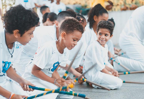 A ação gratuita é promovida pelo Instituto CTE Capoeiragem (Foto: Reprodução) A ação gratuita é promovida pelo Instituto CTE Capoeiragem (Foto: Reprodução)