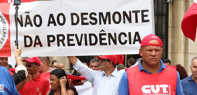 Centrais orientam os trabalhadores a se mobilizarem também em seus estados e cidades (Foto: Reprodução | Brasil 247) Centrais orientam os trabalhadores a se mobilizarem também em seus estados e cidades (Foto: Reprodução | Brasil 247)