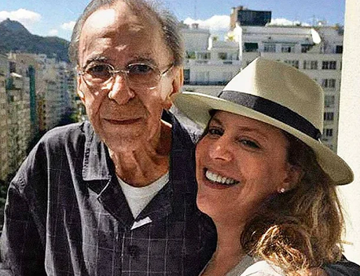 A tentativa de Bebel e Maria do Céu gerirem o inventário de João é apenas parte das disputas que se iniciam com a morte do músico (Foto: Reprodução) A tentativa de Bebel e Maria do Céu gerirem o inventário de João é apenas parte das disputas que se iniciam com a morte do músico (Foto: Reprodução)