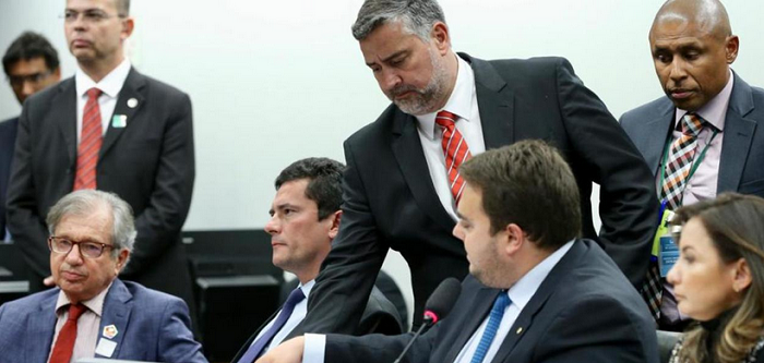 Deputado Paulo Pimenta, líder do PT na Câmara, propôs ao ministro Séregio Moro que ele entregue o seu celular para perícia e a quebra do sigilo de suas mensagens junto ao aplicativo Telegram (Foto: Reprodução) Deputado Paulo Pimenta, líder do PT na Câmara, propôs ao ministro Séregio Moro que ele entregue o seu celular para perícia e a quebra do sigilo de suas mensagens junto ao aplicativo Telegram (Foto: Reprodução)
