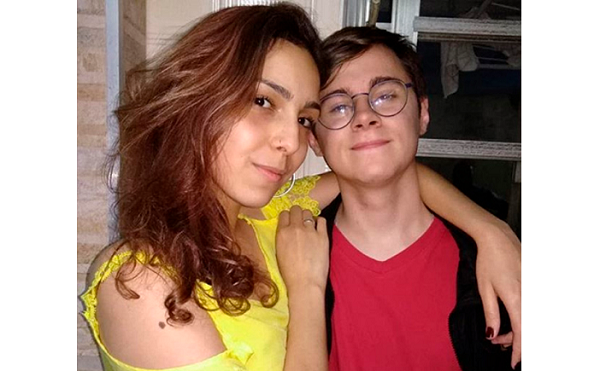 O ator Rafael Miguel e sua namorada Isabela (Fotos: Reprodução SBT e Instagram) O ator Rafael Miguel e sua namorada Isabela (Fotos: Reprodução SBT e Instagram)