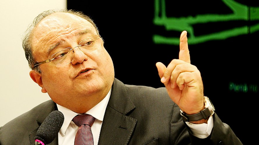  Neste processo,  Vaccarezza é investigado pela suposta participação em esquema de corrupção envolvendo a empresa Sargeant Marine e a Petrobras. 